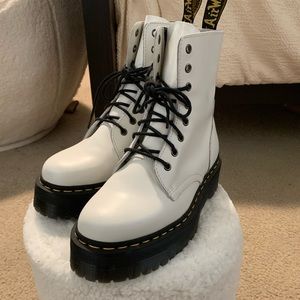 like new Jadon platform Doc Martens